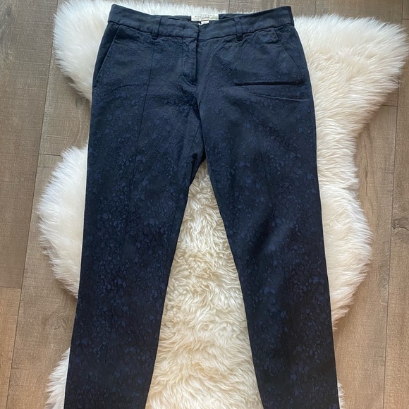 Burberry pants. - Picture 2 of 6